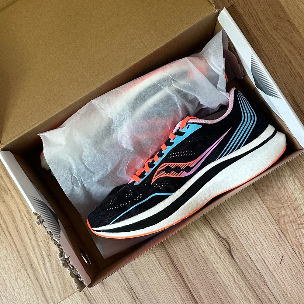 saucony endorphin pro 1